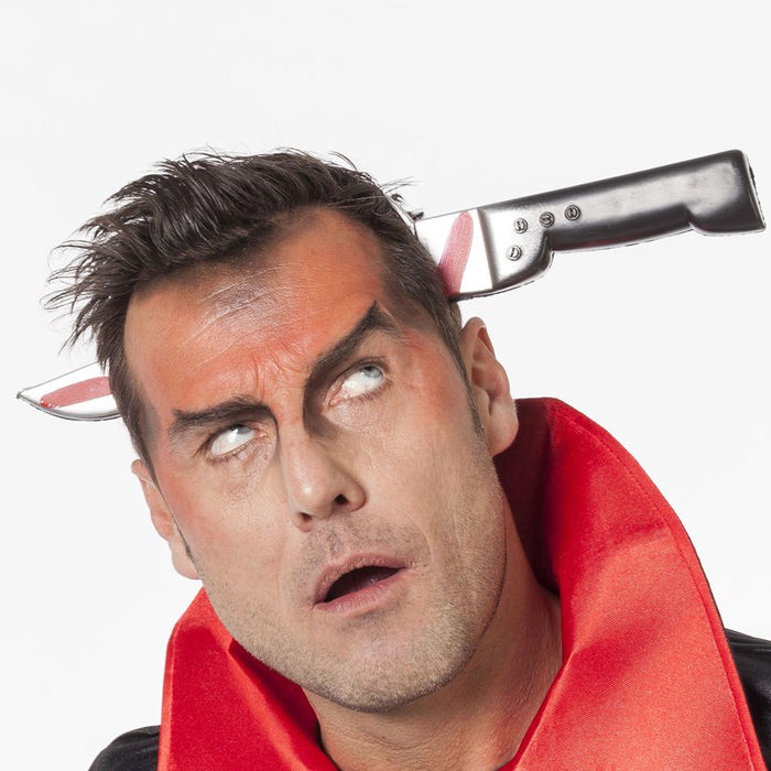 haarreif messer im kopf