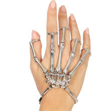 NEU Armband Skeletthand mit Ringen, metalloptik, silberfarben