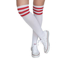 Socken Fussball, weiß mit roten Streifen